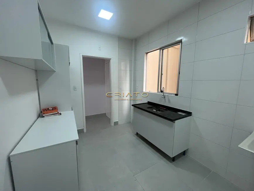 Foto 3 de Apartamento com 2 quartos à venda, 54m2 em Vila São Joaquim, Anapolis - GO