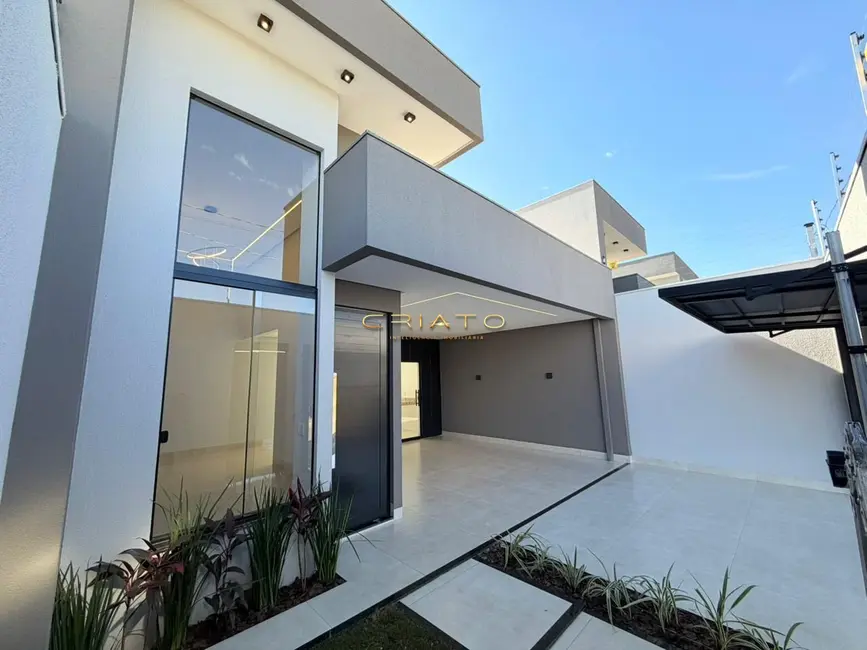 Foto 2 de Casa com 3 quartos à venda, 140m2 em Anapolis - GO