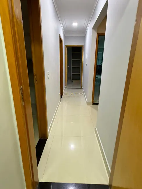 Foto 3 de Casa com 3 quartos à venda, 161m2 em Cidade Jardim, Anapolis - GO
