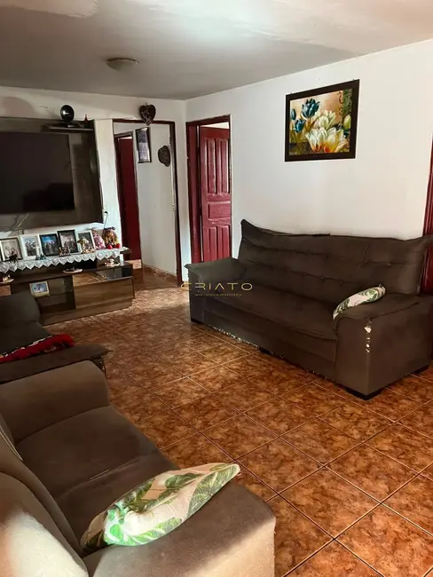 Foto 5 de Casa com 3 quartos à venda, 230m2 em Jardim Suíço, Anapolis - GO