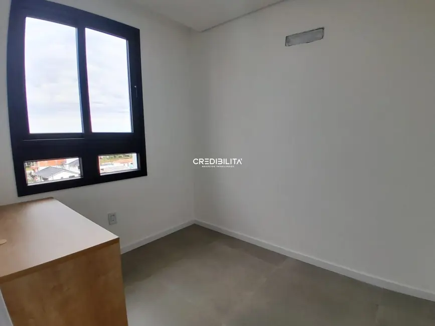 Foto 8 de Apartamento com 2 quartos para alugar, 37m2 em Camobi, Santa Maria - RS