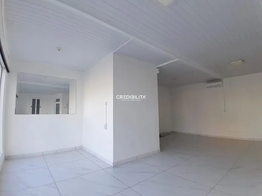 Foto 3 de Sala Comercial com 1 quarto para alugar, 45m2 em Camobi, Santa Maria - RS