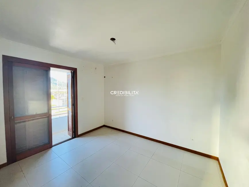 Apartamento com 3 quartos para alugar, 87m2 em Camobi, Santa Maria - RS - imagem 3 Foto 3 de Apartamento com 3 quartos para alugar, 87m2 em Camobi, Santa Maria - RS