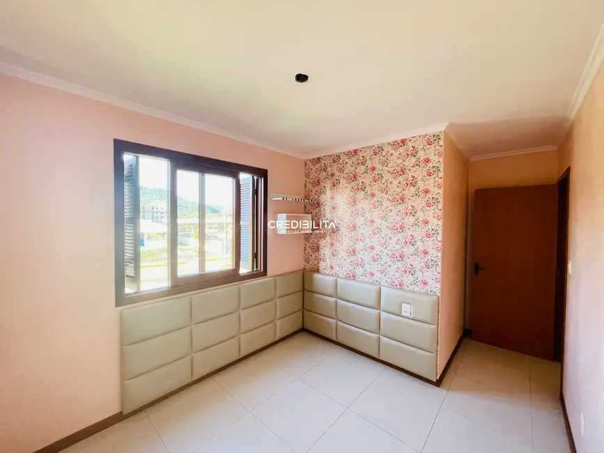 Apartamento com 3 quartos para alugar, 87m2 em Camobi, Santa Maria - RS - imagem 6 Foto 6 de Apartamento com 3 quartos para alugar, 87m2 em Camobi, Santa Maria - RS