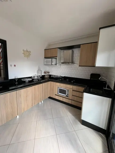 Foto 8 de Apartamento com 3 quartos para alugar, 150m2 em Camobi, Santa Maria - RS