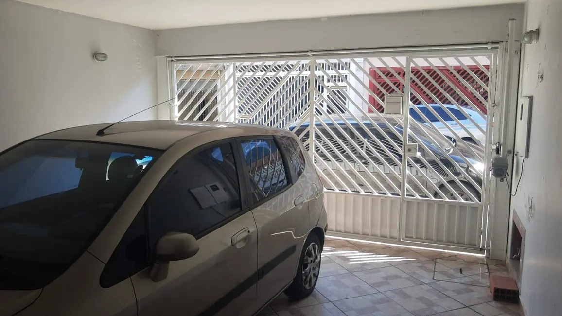 Foto 2 de Casa com 3 quartos à venda, 237m2 em Sao Bernardo Do Campo - SP