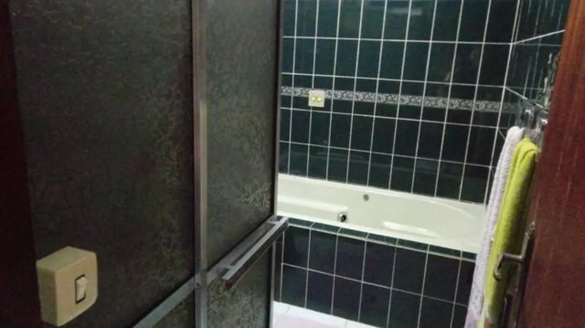 Casa com 4 quartos à venda, 313m2 em Jardim do Mar, Sao Bernardo Do Campo - SP - imagem 8 Foto 8 de Casa com 4 quartos à venda, 313m2 em Jardim do Mar, Sao Bernardo Do Campo - SP