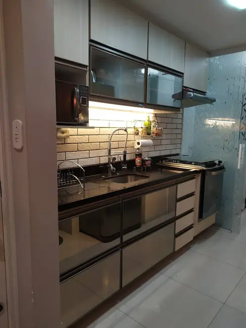 Foto 9 de Apartamento com 3 quartos à venda, 73m2 em Taboão, Diadema - SP