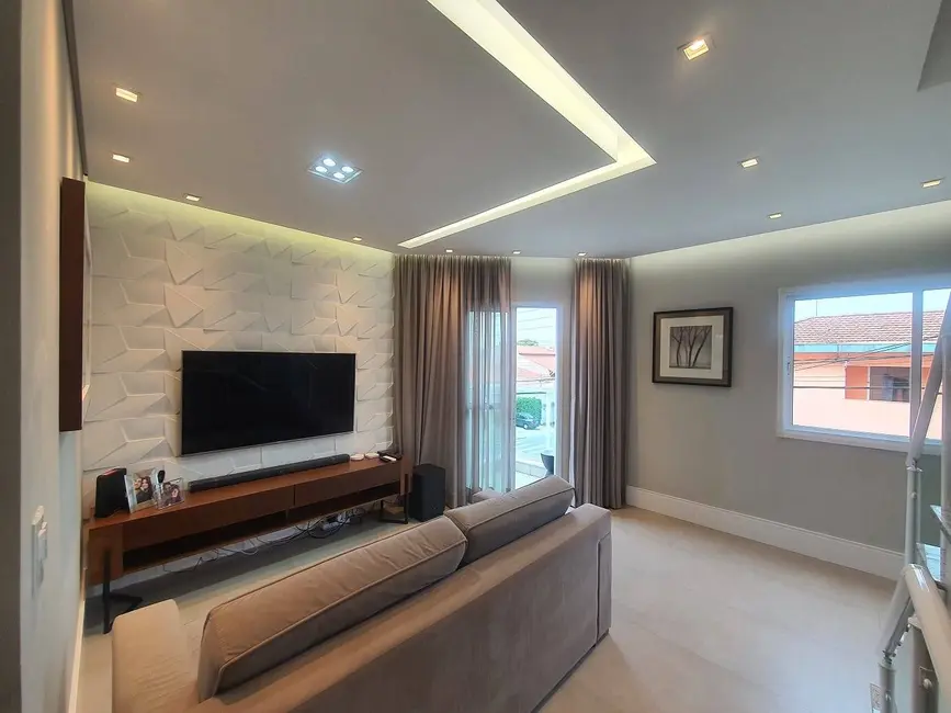 Foto 1 de Sobrado com 3 quartos à venda, 124m2 em Vila Alzira, Santo Andre - SP