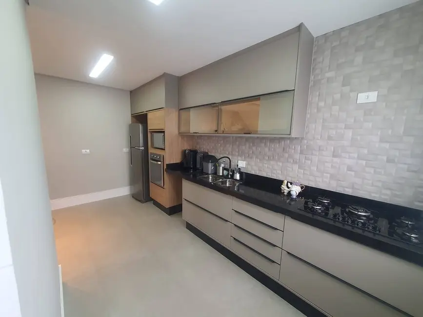 Foto 2 de Sobrado com 3 quartos à venda, 124m2 em Vila Alzira, Santo Andre - SP