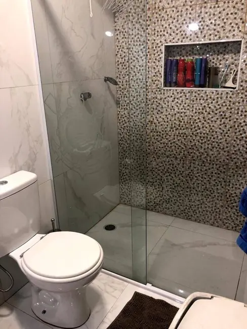 Casa com 3 quartos à venda, 200m2 em Vila Tupi, Sao Bernardo Do Campo - SP - imagem 6 Foto 6 de Casa com 3 quartos à venda, 200m2 em Vila Tupi, Sao Bernardo Do Campo - SP