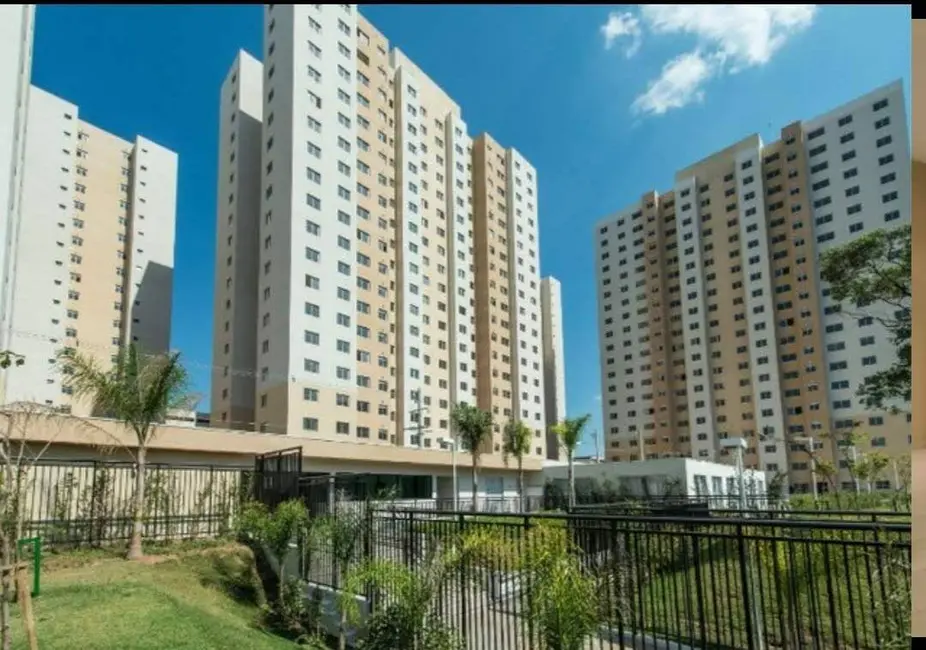 Foto 2 de Apartamento com 2 quartos à venda, 47m2 em Canhema, Diadema - SP