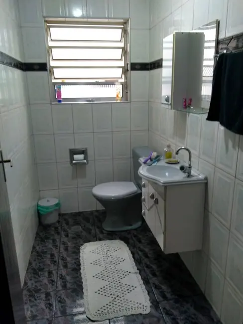 Casa com 3 quartos à venda, 225m2 em Conceição, Diadema - SP - imagem 8 Foto 8 de Casa com 3 quartos à venda, 225m2 em Conceição, Diadema - SP