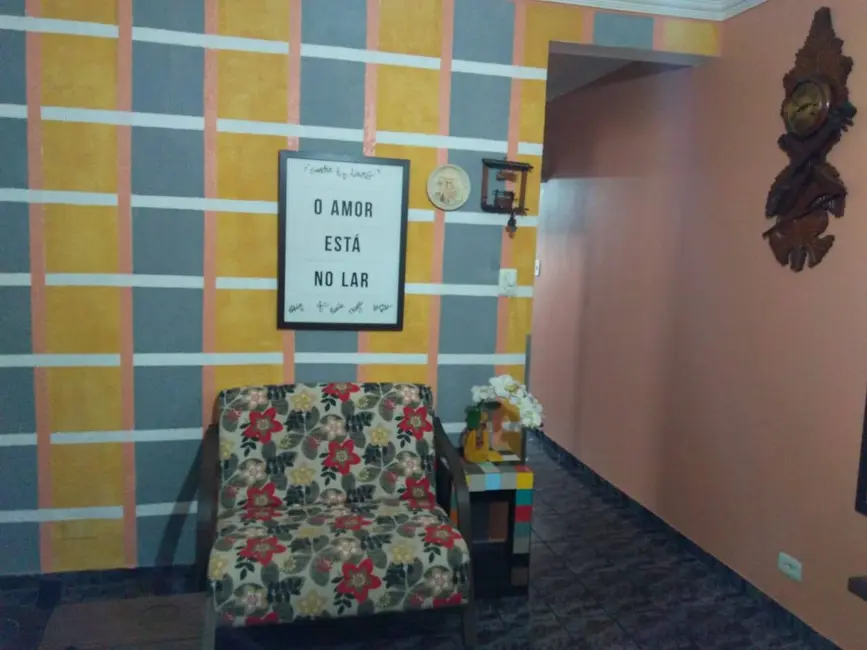 Casa com 3 quartos à venda, 225m2 em Conceição, Diadema - SP - imagem 9 Foto 9 de Casa com 3 quartos à venda, 225m2 em Conceição, Diadema - SP