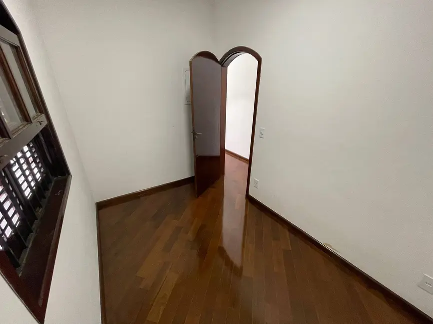 Casa com 3 quartos à venda, 220m2 em Jardim das Maravilhas, Santo Andre - SP - imagem 9 Foto 9 de Casa com 3 quartos à venda, 220m2 em Jardim das Maravilhas, Santo Andre - SP
