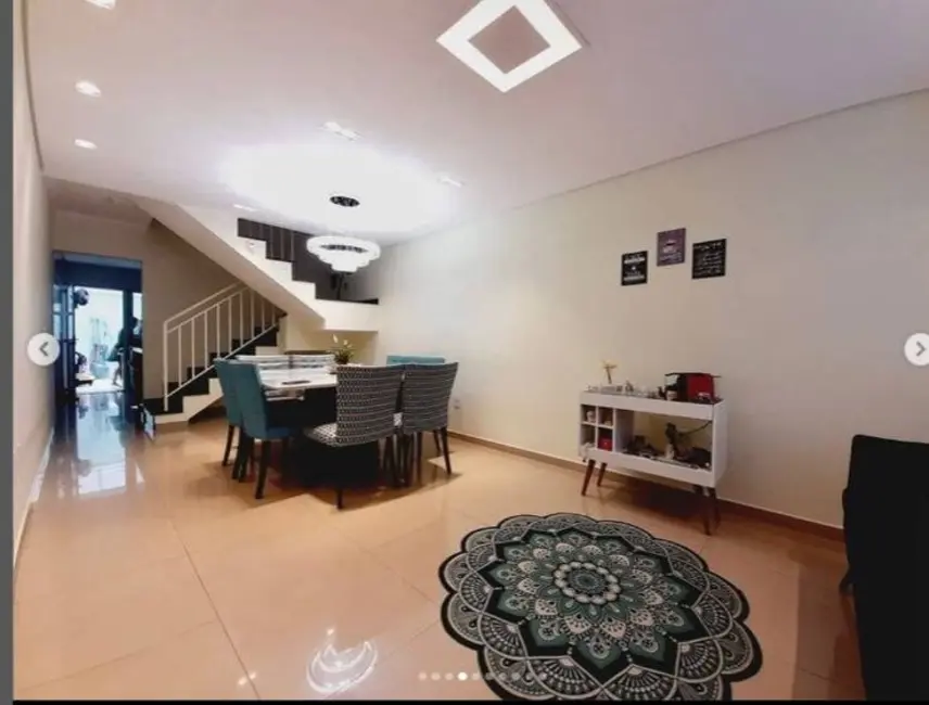 Foto 3 de Casa com 2 quartos à venda, 86m2 em Jardim das Maravilhas, Santo Andre - SP