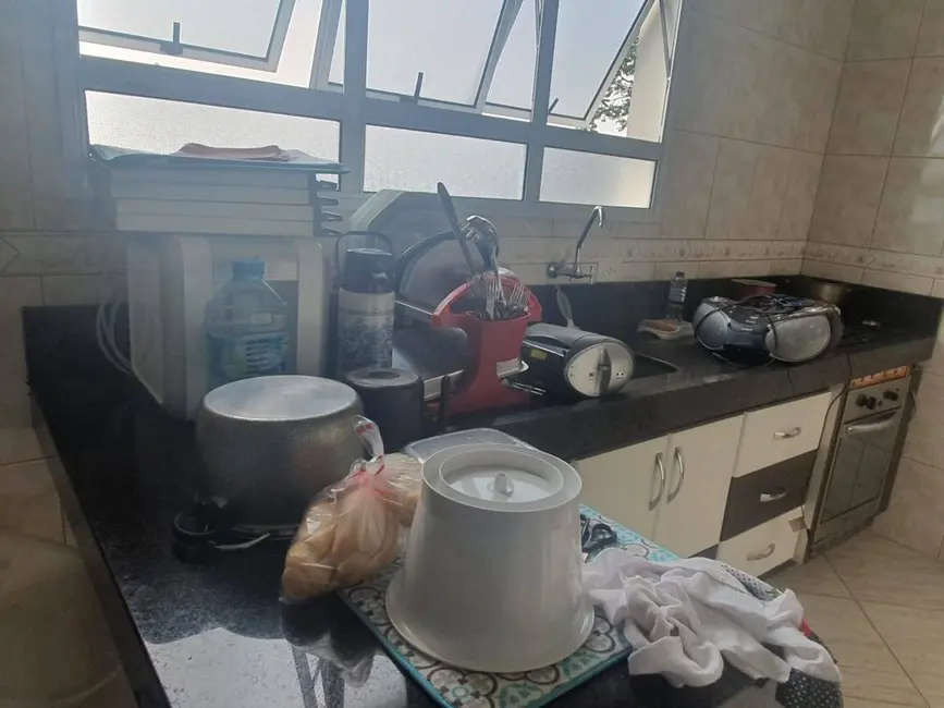 Casa com 3 quartos à venda, 140m2 em Demarchi, Sao Bernardo Do Campo - SP - imagem 3 Foto 3 de Casa com 3 quartos à venda, 140m2 em Demarchi, Sao Bernardo Do Campo - SP