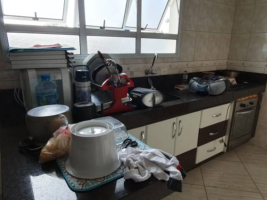 Casa com 3 quartos à venda, 140m2 em Demarchi, Sao Bernardo Do Campo - SP - imagem 9 Foto 9 de Casa com 3 quartos à venda, 140m2 em Demarchi, Sao Bernardo Do Campo - SP