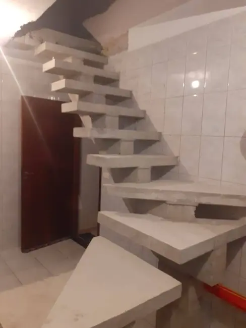Foto 5 de Casa com 3 quartos à venda, 235m2 em Parque Gerassi, Santo Andre - SP