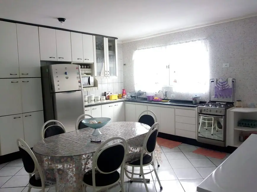 Foto 1 de Casa com 3 quartos à venda, 235m2 em Parque Gerassi, Santo Andre - SP
