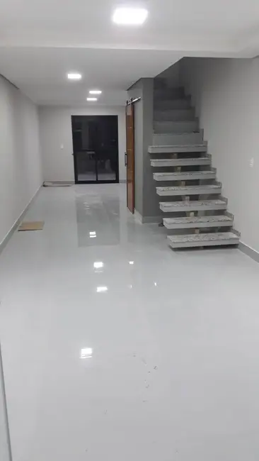 Foto 3 de Casa com 2 quartos à venda, 100m2 em Vila Clarice, Santo Andre - SP