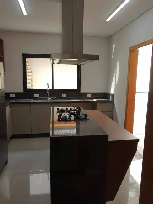 Foto 3 de Casa com 3 quartos à venda, 194m2 em Demarchi, Sao Bernardo Do Campo - SP