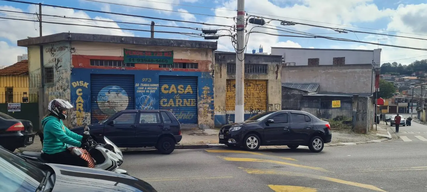 Foto 2 de Terreno / Lote à venda, 660m2 em Taboão, Diadema - SP