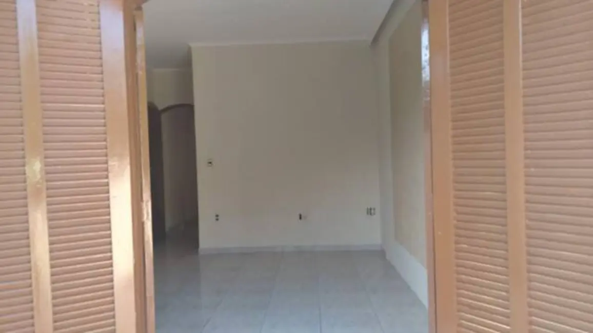 Foto 9 de Casa com 2 quartos à venda, 179m2 em Jardim Las Vegas, Santo Andre - SP