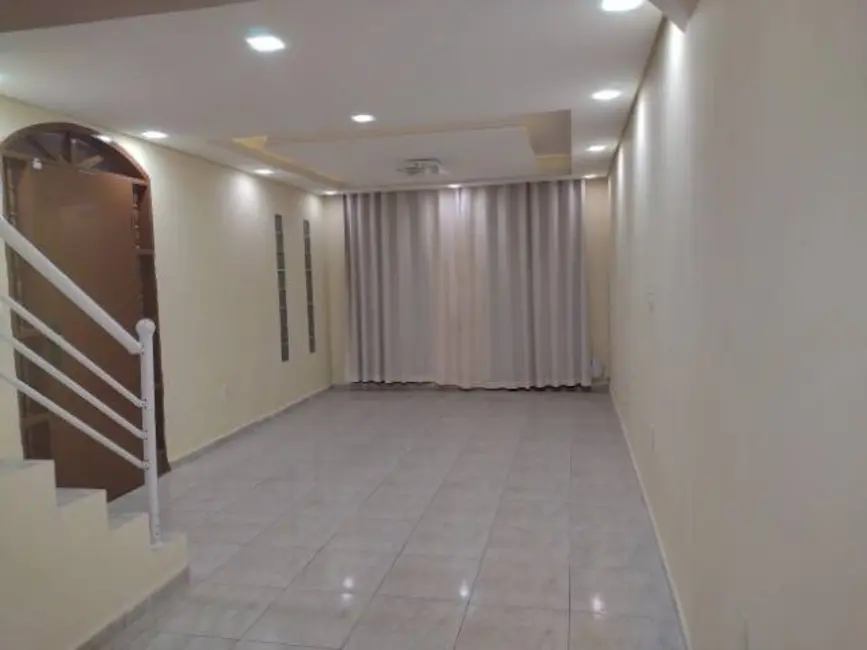 Foto 3 de Casa com 2 quartos à venda, 179m2 em Jardim Las Vegas, Santo Andre - SP