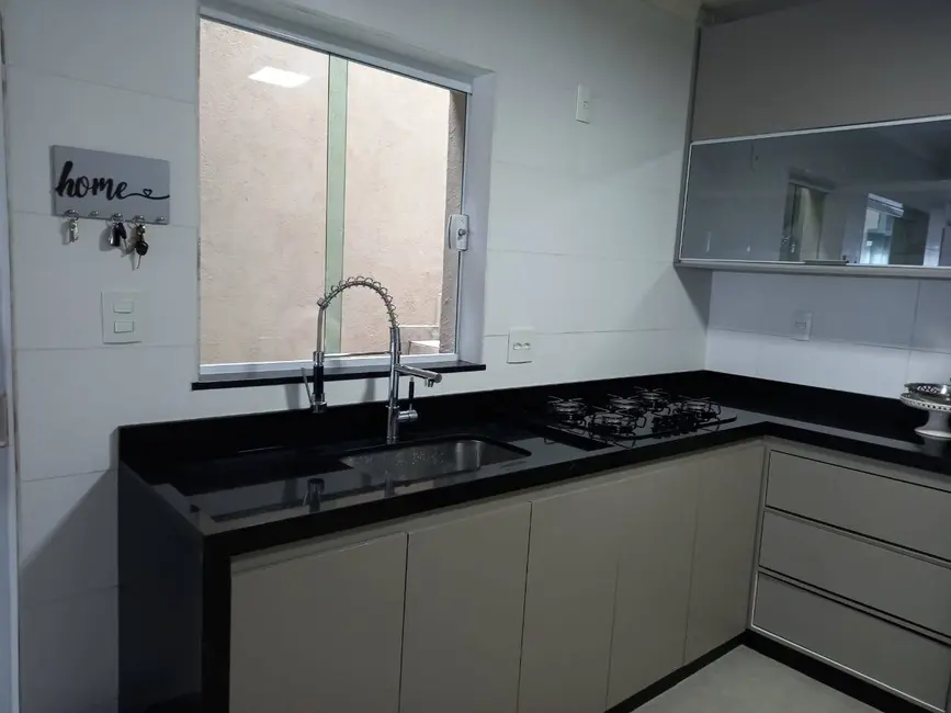 Foto 4 de Casa com 2 quartos à venda, 200m2 em Vila Sacadura Cabral, Santo Andre - SP