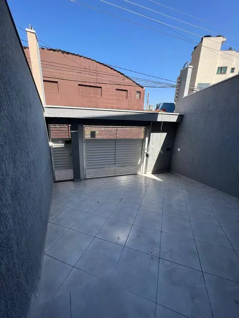 Casa com 2 quartos à venda, 115m2 em Santo Andre - SP - imagem 3 Foto 3 de Casa com 2 quartos à venda, 115m2 em Santo Andre - SP