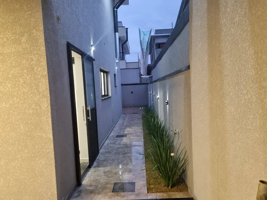 Foto 9 de Casa com 3 quartos à venda, 234m2 em Cézar de Souza, Mogi Das Cruzes - SP