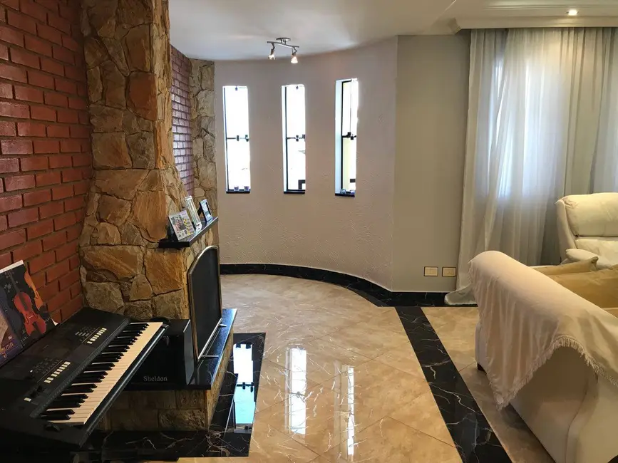 Foto 4 de Casa com 3 quartos à venda, 260m2 em Parque Jaçatuba, Santo Andre - SP