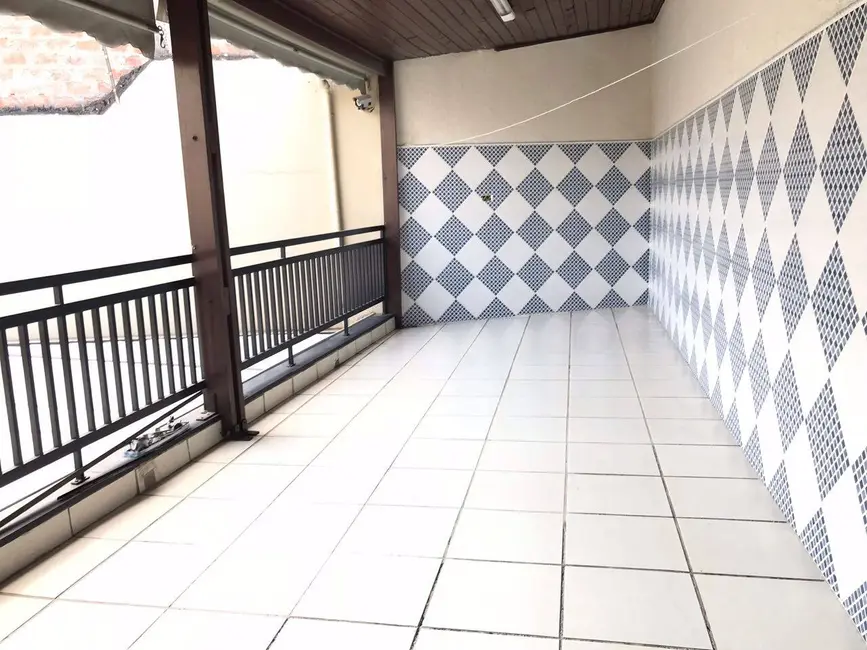 Foto 2 de Casa com 3 quartos à venda, 260m2 em Parque Jaçatuba, Santo Andre - SP