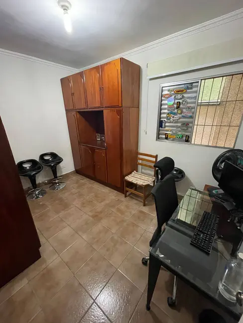 Foto 8 de Sobrado com 3 quartos à venda, 193m2 em Jardim Santo Alberto, Santo Andre - SP