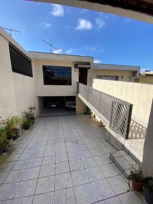 Foto 4 de Casa com 3 quartos à venda, 200m2 em Jardim Stella, Santo Andre - SP