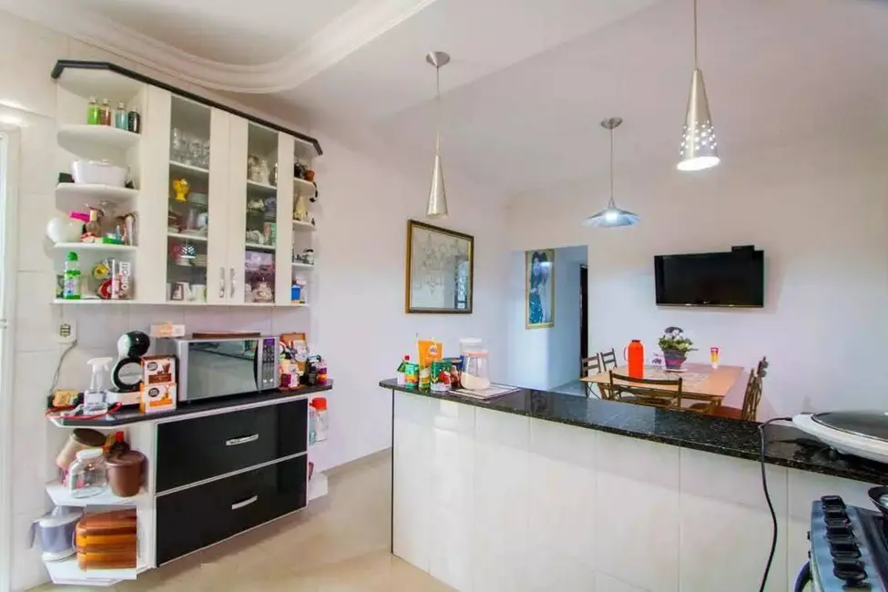 Casa com 2 quartos à venda, 224m2 em Parque Novo Oratório, Santo Andre - SP - imagem 6 Foto 6 de Casa com 2 quartos à venda, 224m2 em Parque Novo Oratório, Santo Andre - SP