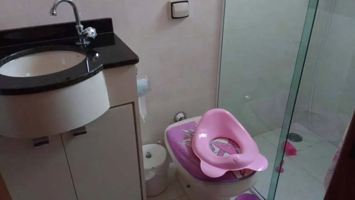 Foto 9 de Casa com 4 quartos à venda, 243m2 em Parque Jaçatuba, Santo Andre - SP