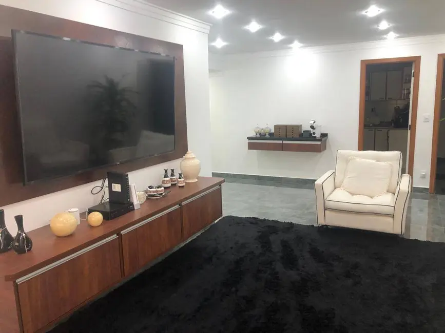 Foto 1 de Apartamento com 4 quartos à venda, 126m2 em Enseada, Guaruja - SP