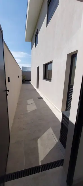 Foto 9 de Sobrado com 4 quartos à venda, 288m2 em Boituva - SP