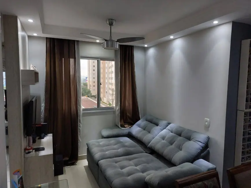 Foto 1 de Apartamento com 2 quartos à venda, 44m2 em Canhema, Diadema - SP