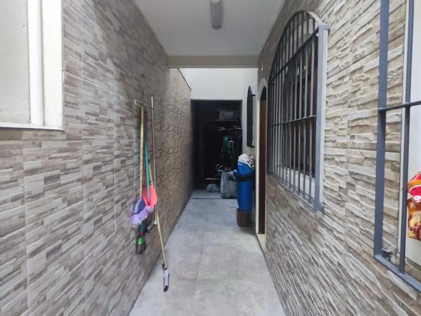 Casa com 3 quartos à venda, 190m2 em Jardim Las Vegas, Santo Andre - SP - imagem 2 Foto 2 de Casa com 3 quartos à venda, 190m2 em Jardim Las Vegas, Santo Andre - SP