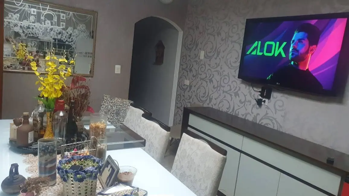 Casa com 3 quartos à venda, 190m2 em Jardim Las Vegas, Santo Andre - SP - imagem 3 Foto 3 de Casa com 3 quartos à venda, 190m2 em Jardim Las Vegas, Santo Andre - SP