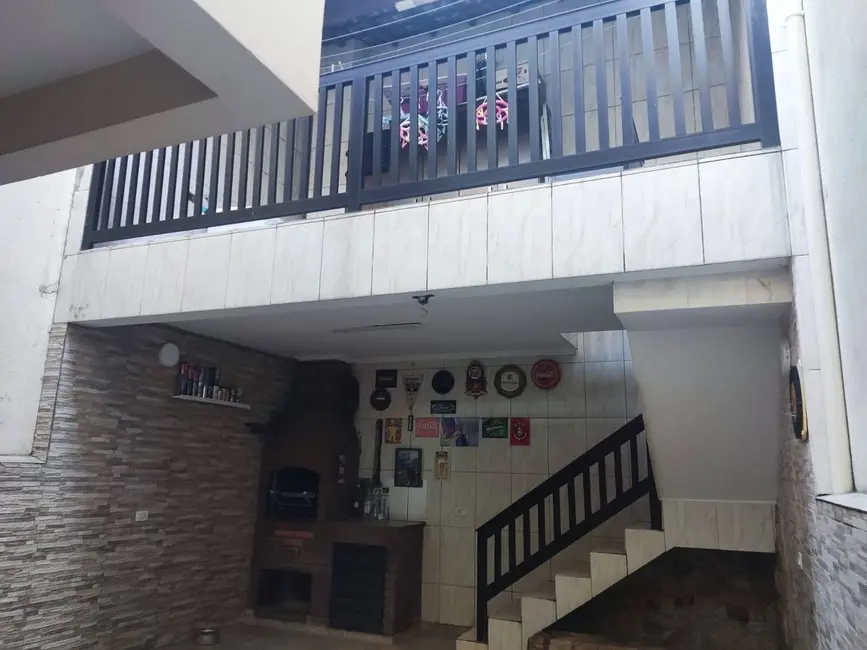 Casa com 3 quartos à venda, 190m2 em Jardim Las Vegas, Santo Andre - SP - imagem 6 Foto 6 de Casa com 3 quartos à venda, 190m2 em Jardim Las Vegas, Santo Andre - SP