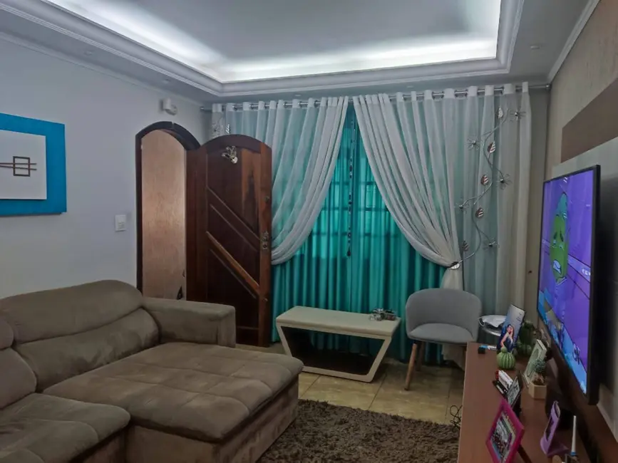 Casa com 3 quartos à venda, 190m2 em Jardim Las Vegas, Santo Andre - SP - imagem 8 Foto 8 de Casa com 3 quartos à venda, 190m2 em Jardim Las Vegas, Santo Andre - SP