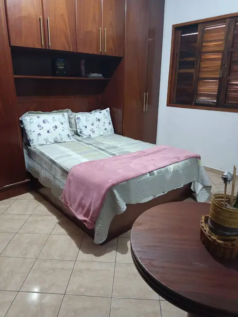 Foto 6 de Casa com 3 quartos à venda, 221m2 em Dos Casa, Sao Bernardo Do Campo - SP
