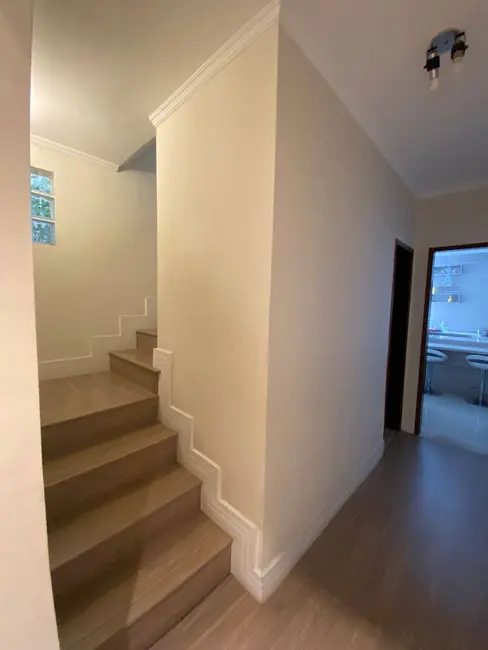 Casa com 3 quartos à venda, 159m2 em Vila Scarpelli, Santo Andre - SP - imagem 5 Foto 5 de Casa com 3 quartos à venda, 159m2 em Vila Scarpelli, Santo Andre - SP