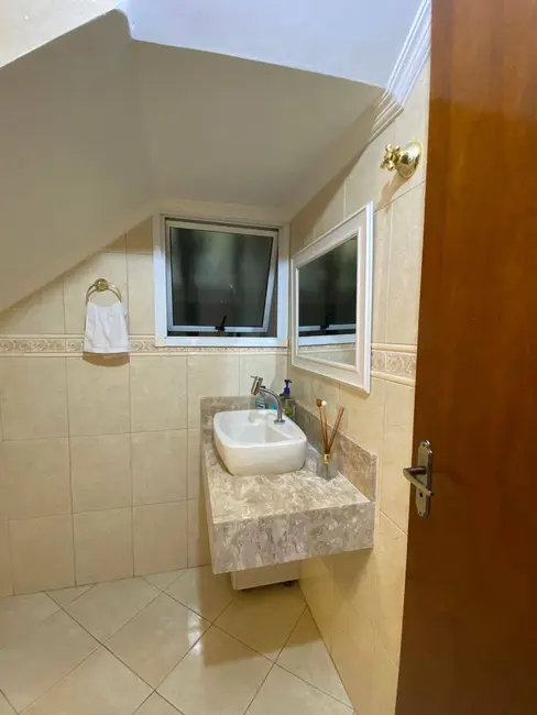 Casa com 3 quartos à venda, 159m2 em Vila Scarpelli, Santo Andre - SP - imagem 7 Foto 7 de Casa com 3 quartos à venda, 159m2 em Vila Scarpelli, Santo Andre - SP