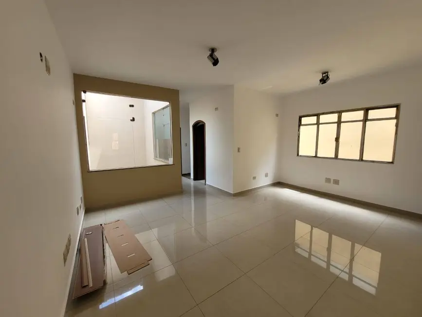 Foto 1 de Casa com 3 quartos à venda, 229m2 em Campestre, Santo Andre - SP