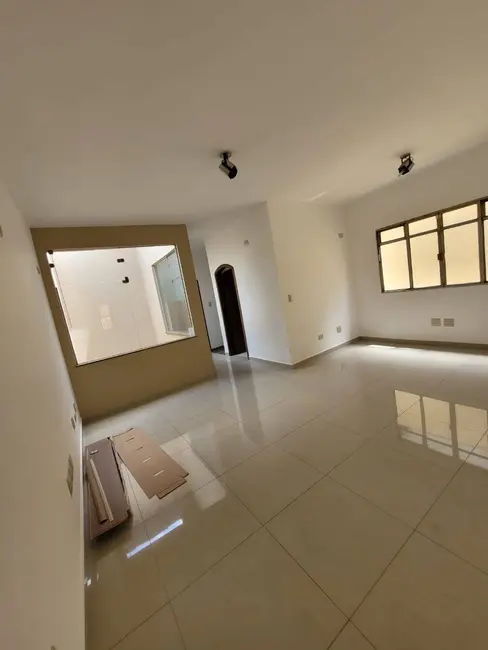 Foto 2 de Casa com 3 quartos à venda, 229m2 em Campestre, Santo Andre - SP